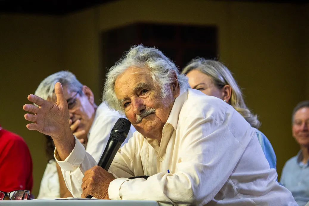 Mujica_Juliana-Barbosa-MST-PR