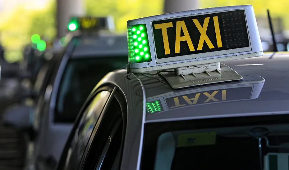 1678447153461Taxi_Especial