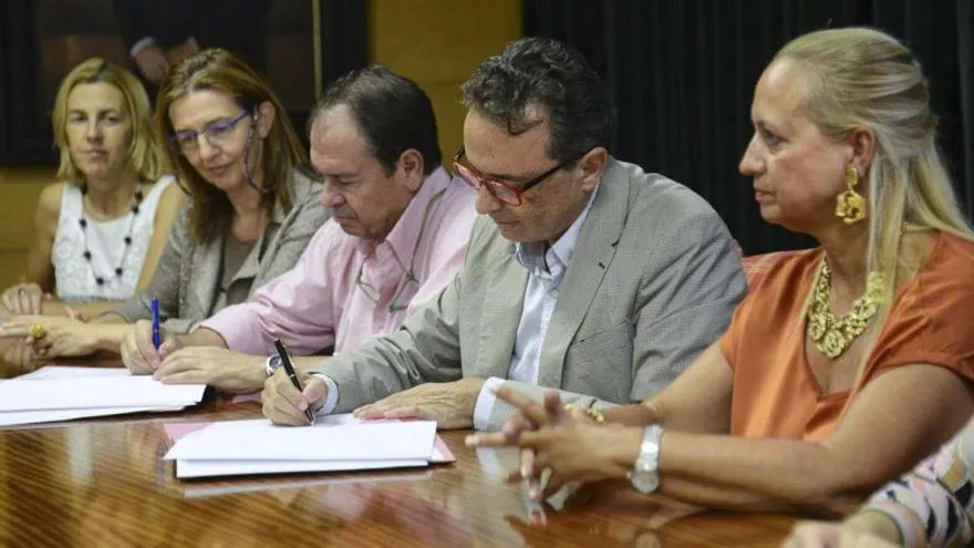 firma_compra_maria_barrabino