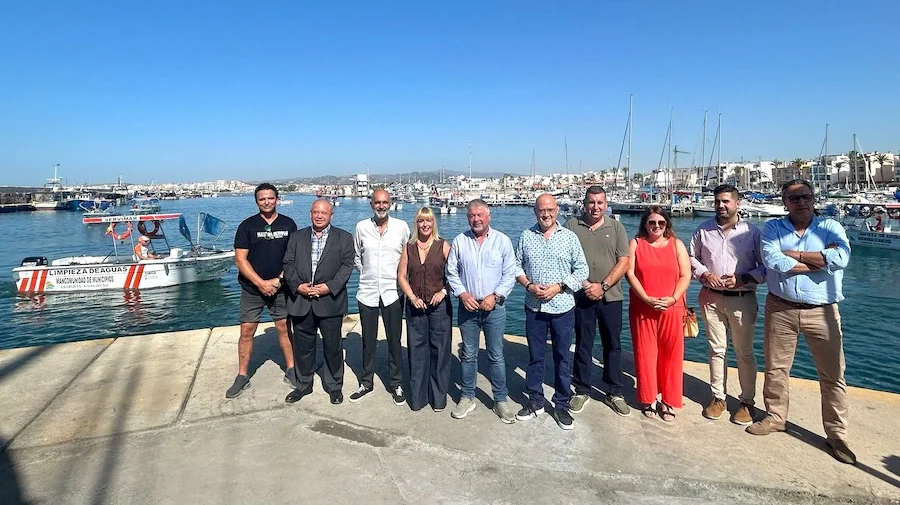 RP Presentación servicio limpieza aguas Axarquía