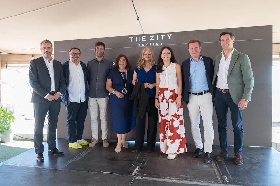 Foto de grupo de los participantes en la jornada organizada por Urbea