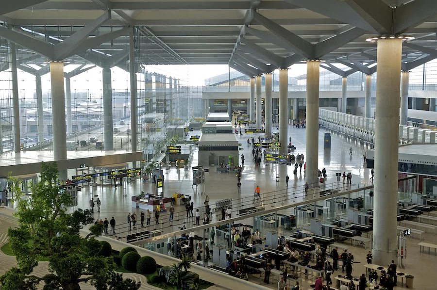 Aeropuerto de Málaga - imagen tomada de Wikipedia