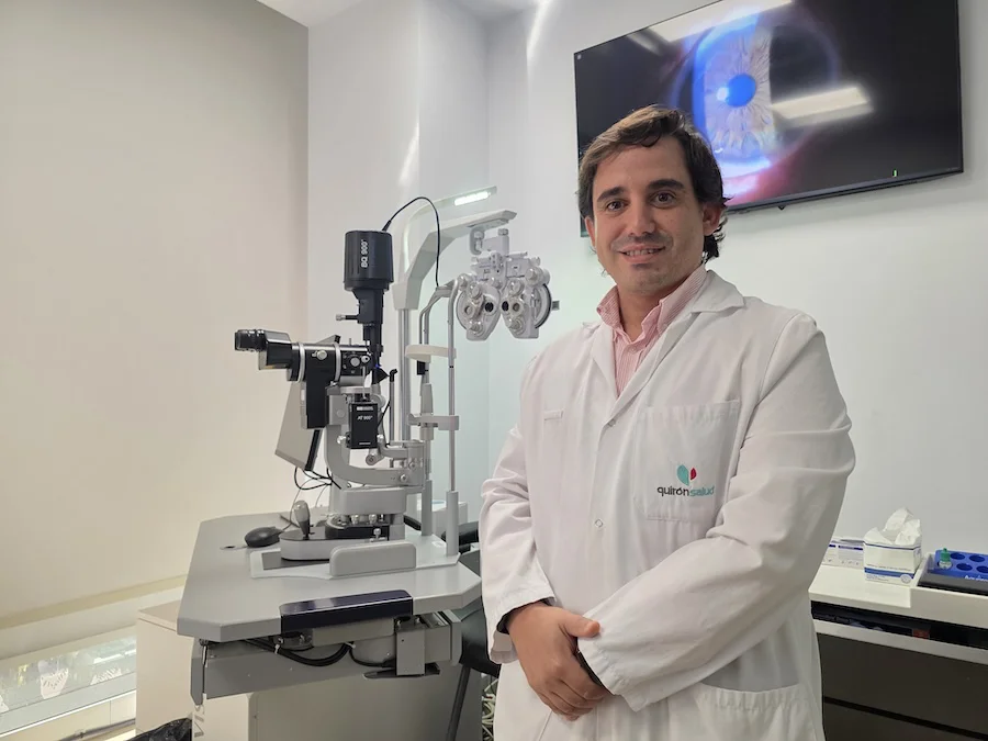 Dr. José Manuel Sandoval, jefe Servicio Oftalmología Quirónsalud Málaga