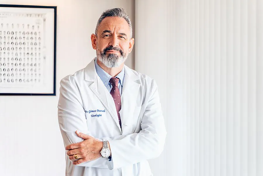 Dr. J.Ángel Gómez Pascual Urología QS Málaga (1)