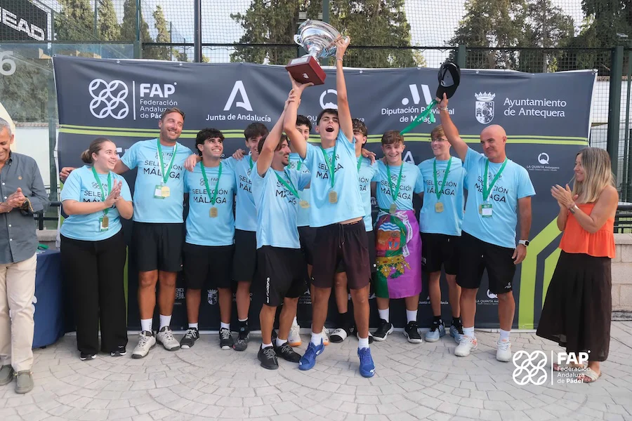 Málaga campeones menores 1 cat