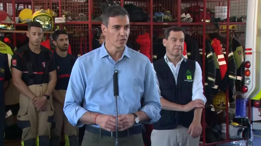Pedro Sánchez en una declaración institucional en Almería | Foto de Servimedia