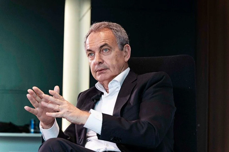 El expresidente José Luis Rodríguez Zapatero en una entrevista con Servimedia | Foto de Jorge Villa